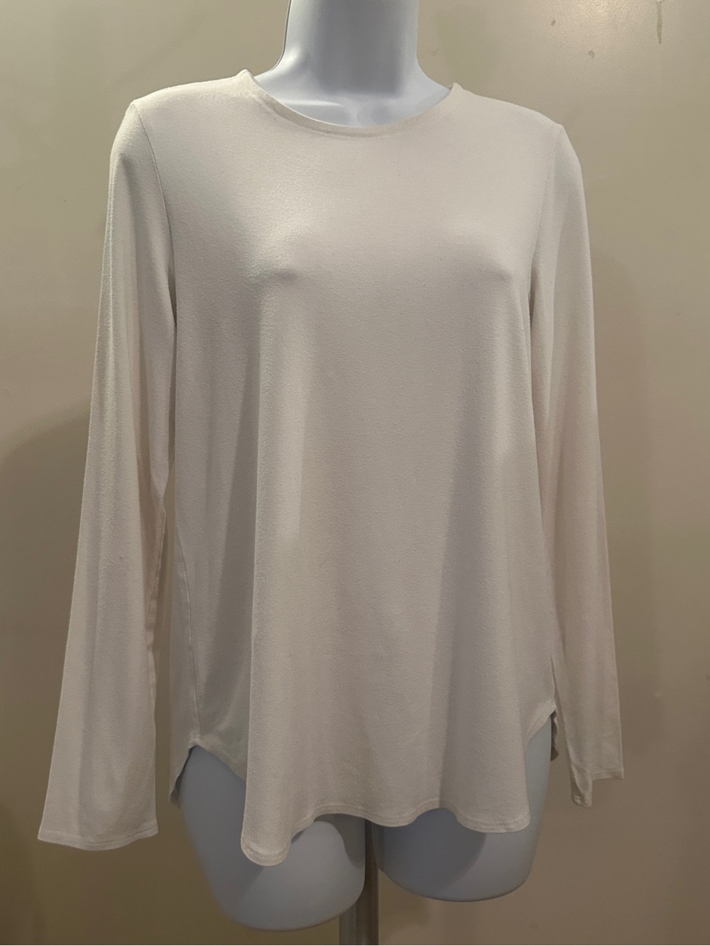 Eileen Fisher Soft Crewneck Long-Sleeve Top in Off-White